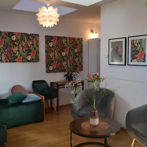 Atmosfera Apartment